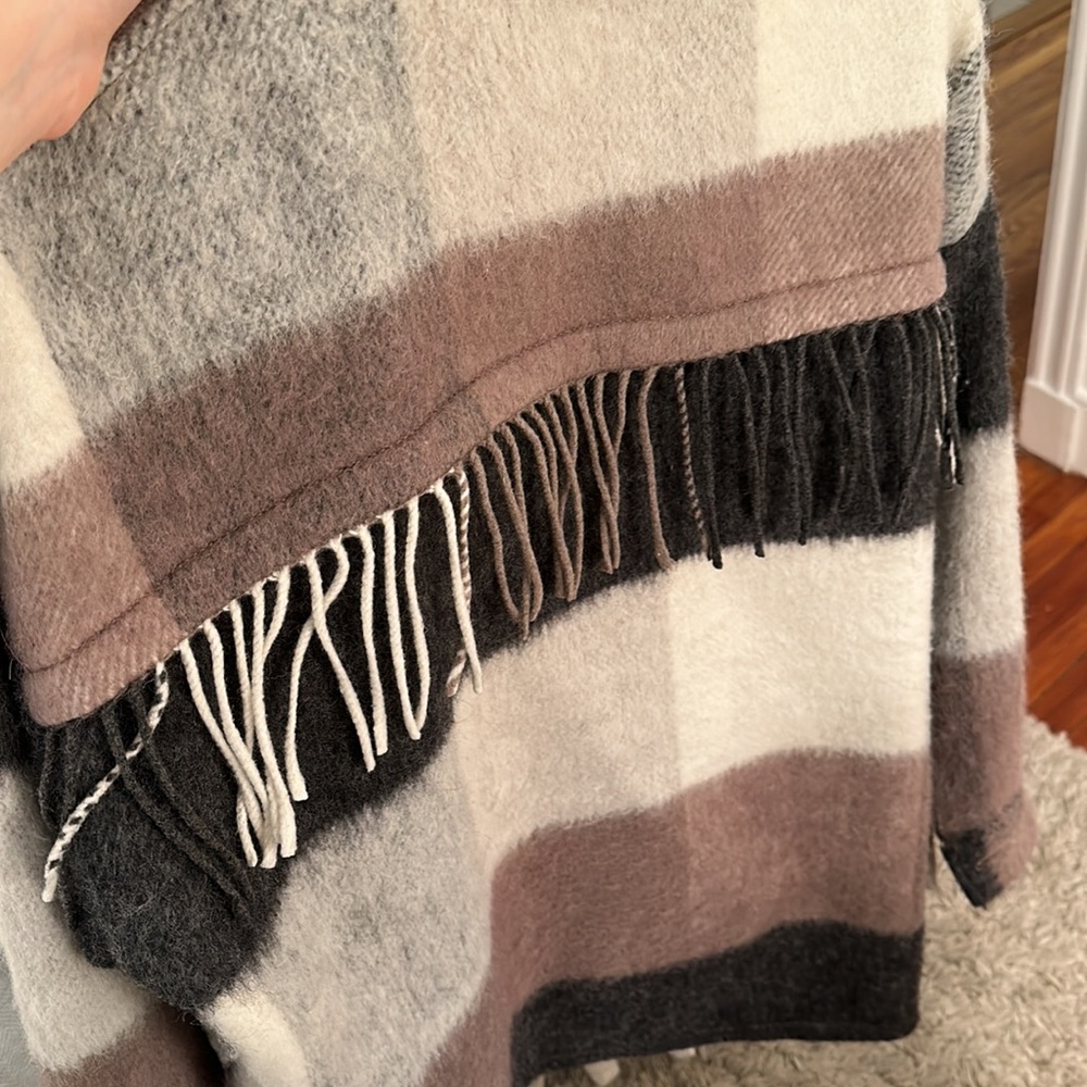 Yellowstone inspired Shacket - Picture 2 of 4